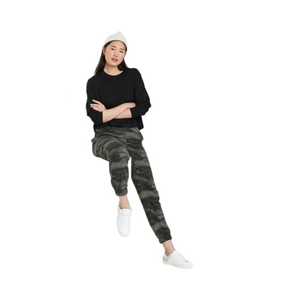 Women's High-Rise Fleece Sweatpant | Wild Fable | Small - Picture 9 of 10